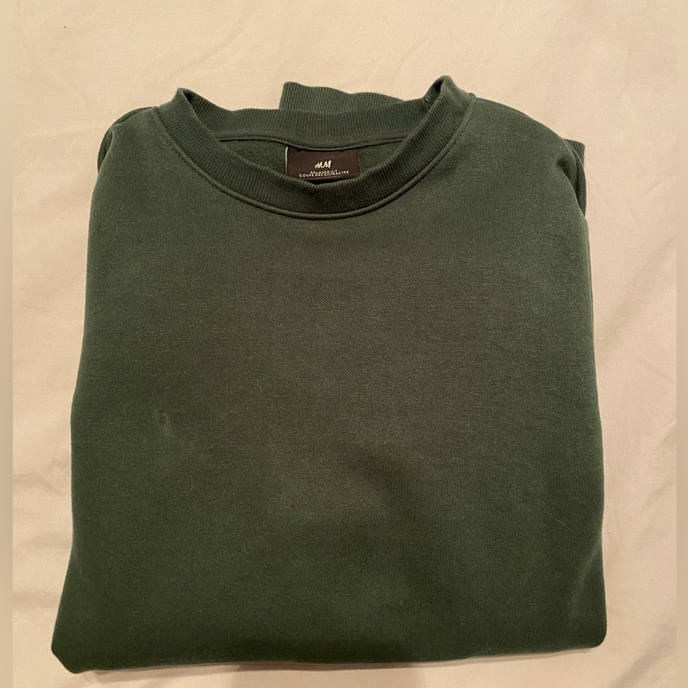 STILL FOR SALE (read des.) Green Sweatshirt